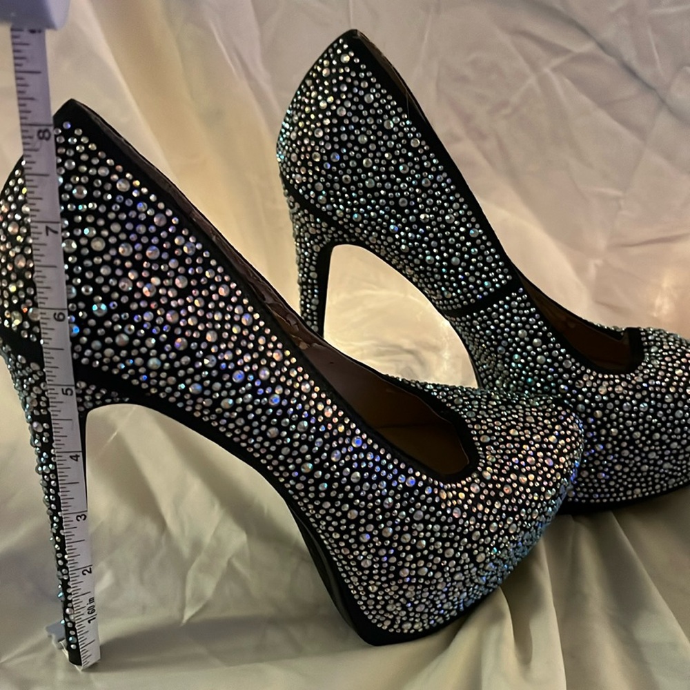 Size 9 heels